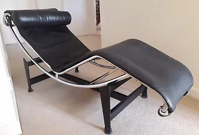 Le Corbusier Style Black Leather Chaise Longue LC4 • £150