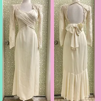 Vintage 80’s 90’s Creamy White Hand Made Lace Bow Wedding Dress Gown S Size XS • $25