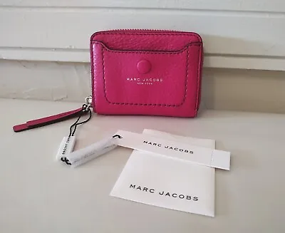 Marc Jacobs Leather Zip Around Small Wallet - Pink Carnation  • £61.76