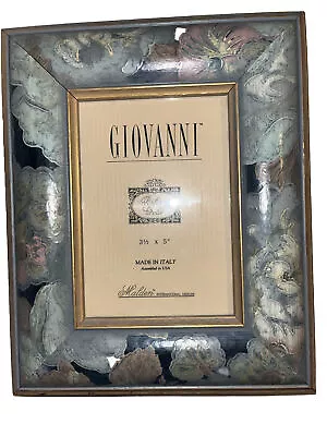 Vintage Giovanni Italian Gold Trimmed Floral Picture Frame • $26