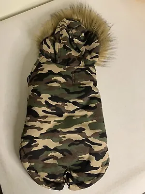 Urban Pup Camo Dog Jacket Size Large On But More For Small Dog • £15