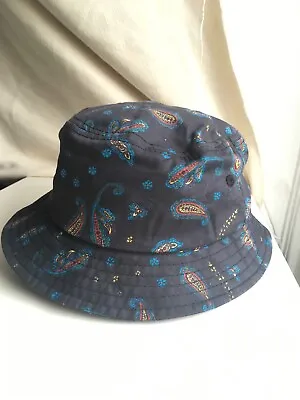 £15 • Buy Stüssy Paisley Bucket Hat Size S/M In Navy Colour