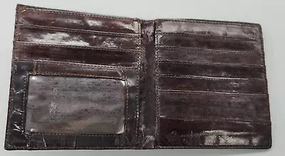 Vintage Mens Brown Eel Skin Bi Fold Wallet Made In Korea ID Credit Card Nice! • $20