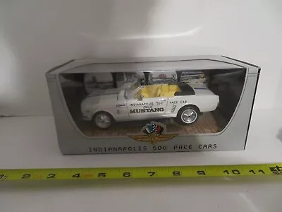Johnny Lightning Indianapolis 500 Pace Cars Mustang Convertible 1:24 2002 MISB • $25