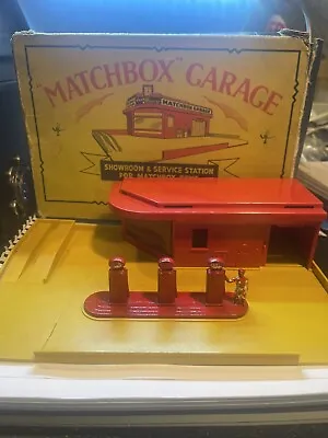 Matchbox Lesney MG-1 Showroom & Service Station 1959 *BOXED* • $157.87