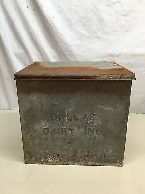 Vintage Galvanized Metal Dairy Milk Box Dallas Dairy Inc  • $85.50