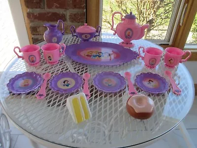 18-piece Plastic Disney Princess Miniature Tea Set • $9.99