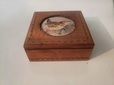 Vintage Wooden Music Box Hand Woven Jacquard Sparrow - Love Story - J & J Cash • $39.99