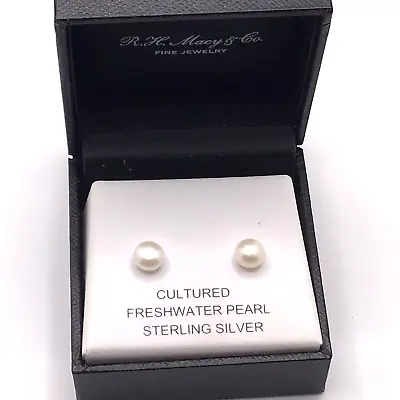 Macy's Fine Jewelry Cultured Fresh Water Pearl 7-8mm Stud Earring • $25