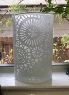 £24.95 • Buy Oval Cylinder Cut Away Clear White Speckled 9.5” Vase Lace Like Mosaic Moroccan 
