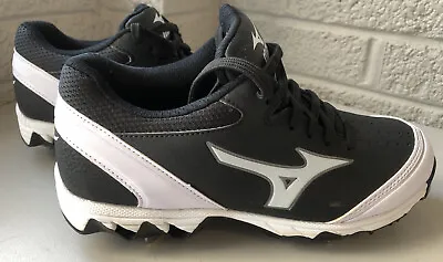 Mizuno 9 Spike Women's Metal Softball Cleats Size 7 M Black With White LKNEW • $24.95