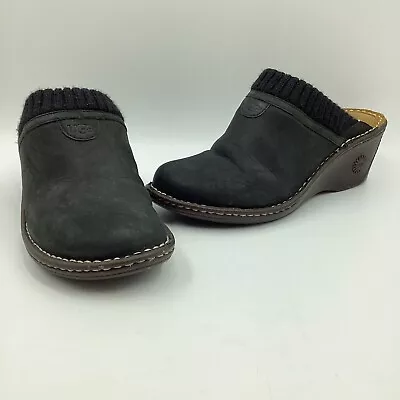 UGG Womens Sz 9 Black Gael Mule Clogs Sheepskin Shearling Lined Wedge #3085 • $34.99