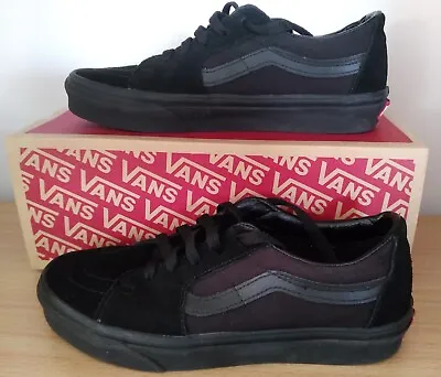 Vans Old Skool Black Casual Sneakers US Mens Size 6 Womens Size 7.5 • $30