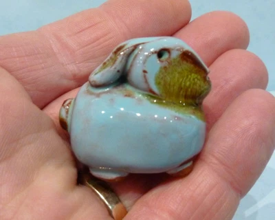 £3.20 • Buy Antique Japanese Pottery Blue Rabbit Netsuke Style Bunny Ornament Porcelain