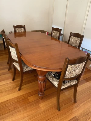 $150 • Buy  Solid Wood Dining Extendable Table With Detailed Legs (Chairs Not Included)