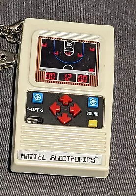 2017 Mattel Electronics Basketball Keychain Game WORKS! - 2.75  • $8.50