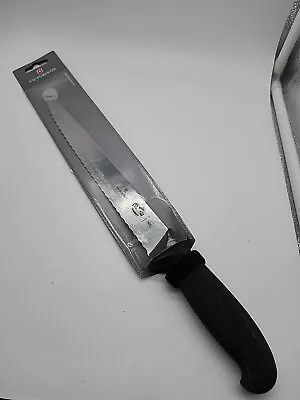 Victorinox Pointed Tip Serrated Slicing Knife 25cm Black • $39.95