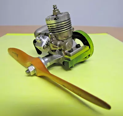 Enya 09 (09-iv) Rc Nitro Rc Airplane Engineplane Motor With Prop Muffler Mount • $60