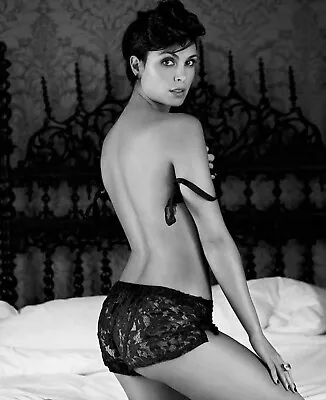 Morena Baccarin - In Booty Shorts Panties - Smokin Hot Shot !! • $2.22