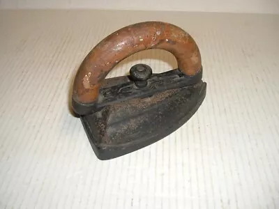 Vintage Antique Sad Iron Wooden Handle • $9.95