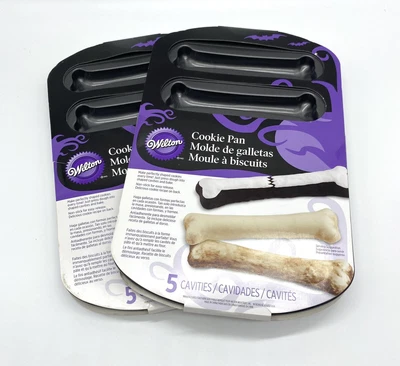 $24.95 • Buy Set Of 2 Wilton Dog Bone Biscuit Treat Cookie Molds Cake NON STICK Sheet Pan New