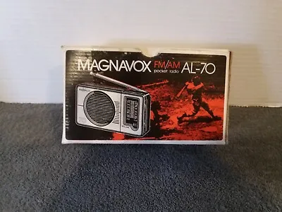 Magnavox FM AM Pocket Radio Al-70 • $40
