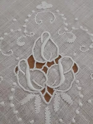 Vgt White Embroidery White Linen Open Work Rose Hankie Handkerchief • $5.45
