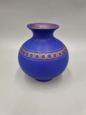 £15 • Buy A Studio Pottery Vintage Porcelain Vase  By Grayshott With Gold Decoration