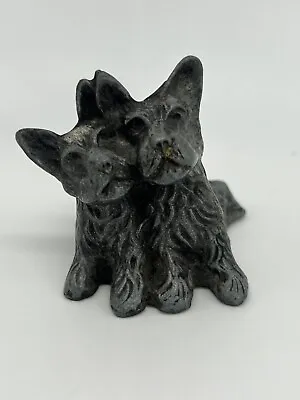 Scottish Terrier Metal Pair Vintage • $16