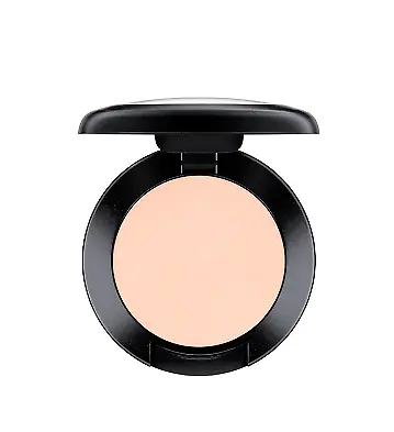 Mac Studio Finish Spf 35 Concealer 7gm - Shade: W10 • £28.80