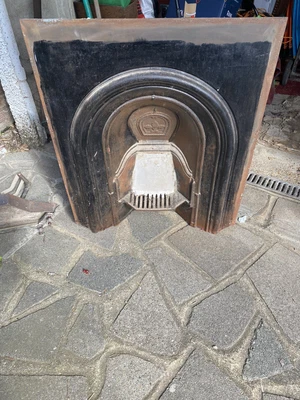 £15 • Buy Old Arch Insert Heart Victorian Style Fireplace, Cast Iron