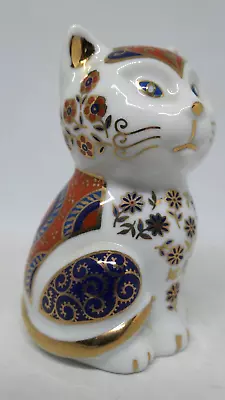 Vintage Japanese Imari Neko Floral Cat Porcelain Gold Figurine • $29