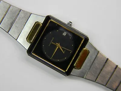 Rare Movado Surf Zenith Ladies Gold Black Quartz Watch - New Battery - Runs Well • $345