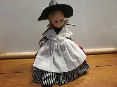 Madame Alexander Doll- Mother Goose • $15