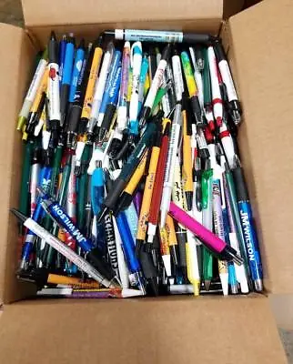 Bulk Box Of 500 Misprint Plastic Retractable Ball Point Pens - Wholesale Lot • $75