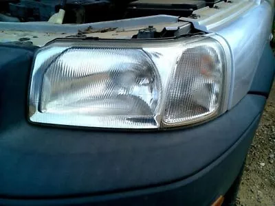 Driver Left Headlight Fits 02-03 FREELANDER 8266114 • $84.80