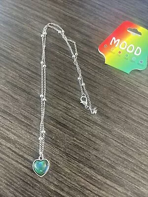 6 Color Temperature-Sensitive Discoloration Mood Heart Necklace • $11.35