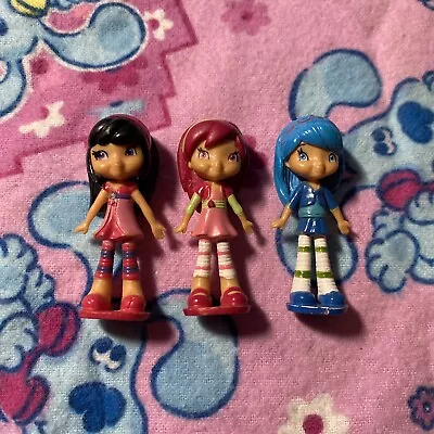 Vintage Strawberry Shortcake Berry Bitty 2” Mini Figures Lot Of 3 Cake Toppers • $8.50