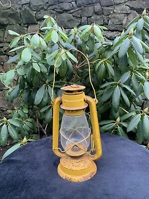 Vintage Railway Paraffin Lantern • £21.99