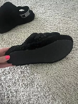 UGG Australia Fluff Yeah Women's Slide Sandal Size US 7 - Black Sparkle • $28