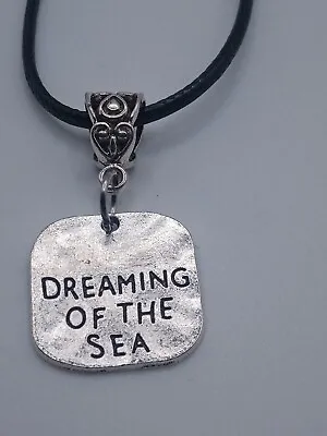 NEW Beautiful Silver Dreaming Of The Sea Necklace Hammered Effect  • £3.95