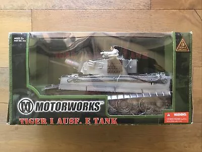 Motorworks 313 German Winter Camo Panzer Tiger I Heavy Tank & Commander 1/18 New • $174.99