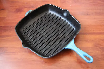 LE CREUSET CAST IRON BLUE 24cm FRYING PAN/SKILLET. • £26.99