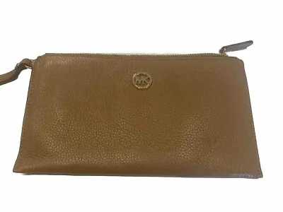 Michael Kors Fulton Pebbled Luggage Brown Wristlet Wallet • $10