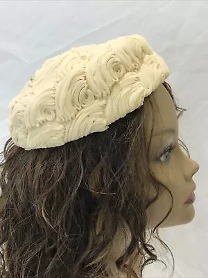 Vtg Women's Hat Ivory Swirl Pillbox Beret 30s 40s 50s 60s Off White Cream Bridal • $34.99