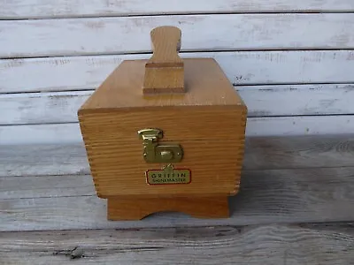 Vintage Griffin Shinemaster Shoe Shine Wooden Box Carrying Case Dovetailed • $24.99