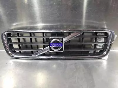 Grille VOLVO 60 SERIES 05 06 07 08 09 • $52