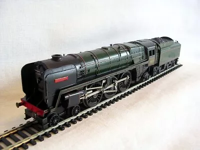 Triang/Hornby 00 R259 BR Britannia Loco & Tender. Very Good  Used Cond.Smoker. • £16.95