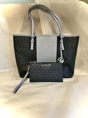 Michael Kors Jet Set Center Stripe Carry Tote With Matching Wallet • $135