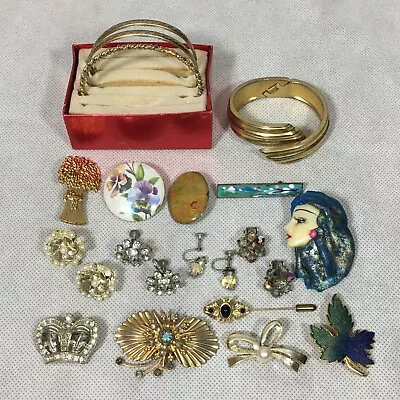 Costume Jewelry Lot Collection Pin Brooch Buttons Art Deco Face Maple Leaf Crown • $19.95